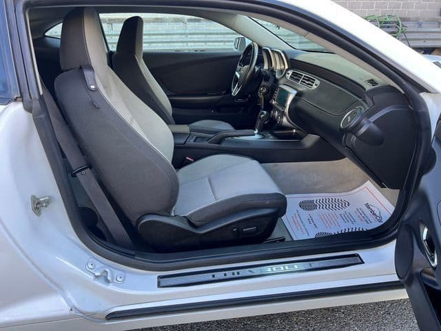 2015 Chevrolet Camaro 13