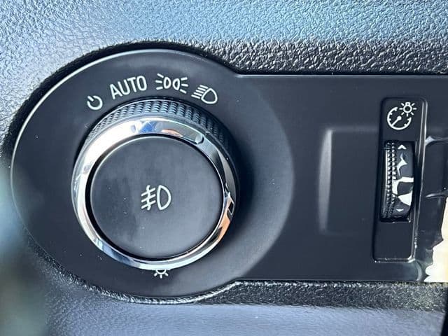 2015 Chevrolet Camaro 19
