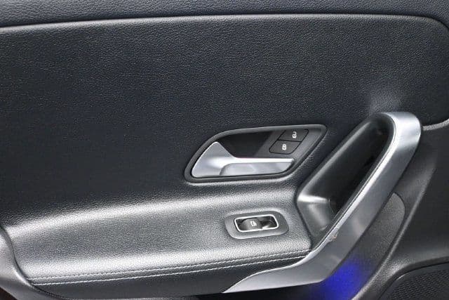 2020 Mercedes-Benz CLA 4