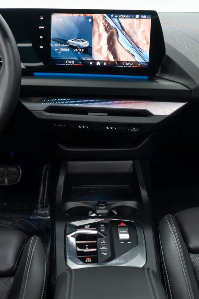 2026 BMW 2 Series 24