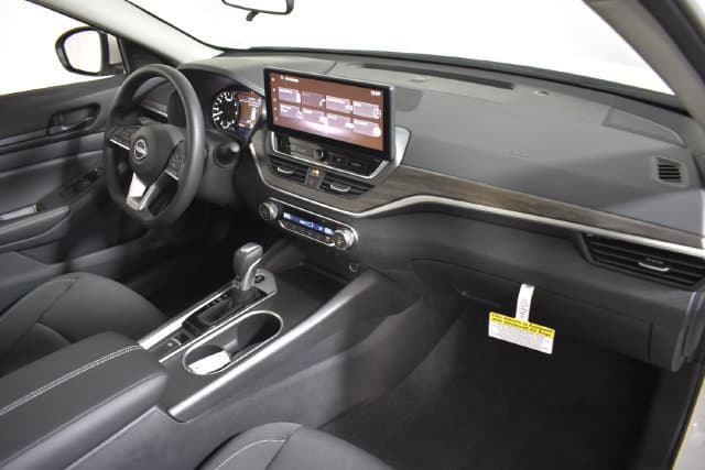 2026 Nissan Altima 34