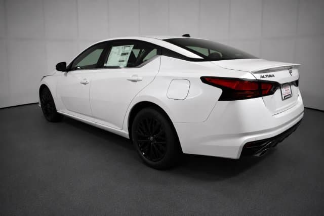 2026 Nissan Altima 6