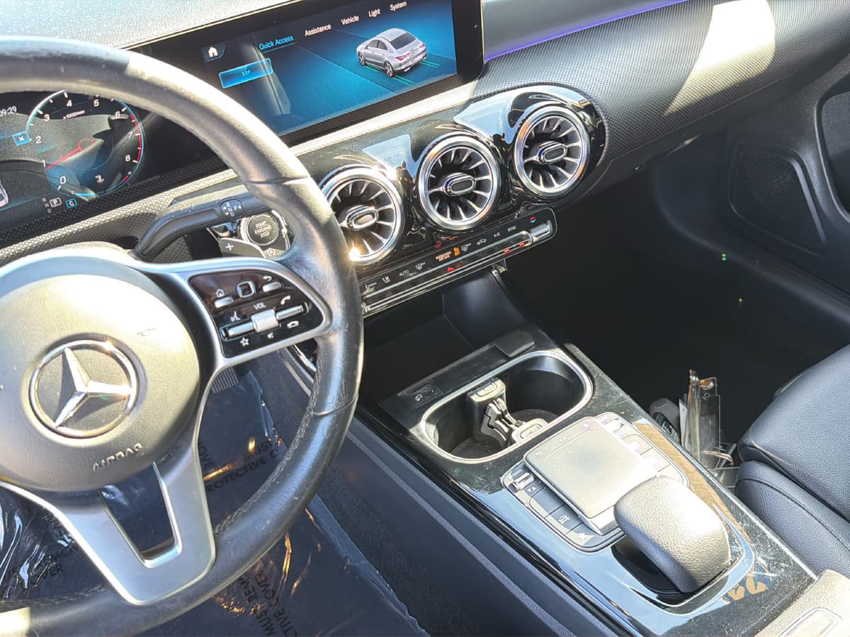 2022 Mercedes-Benz CLA 24