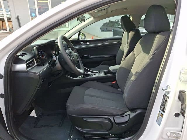2024 Kia K5 13