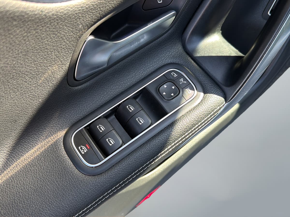2022 Mercedes-Benz CLA 30