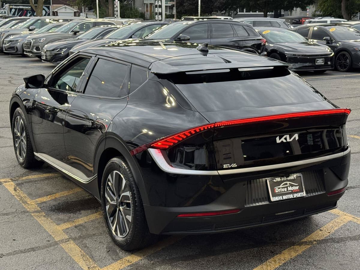 2024 Kia EV6 7