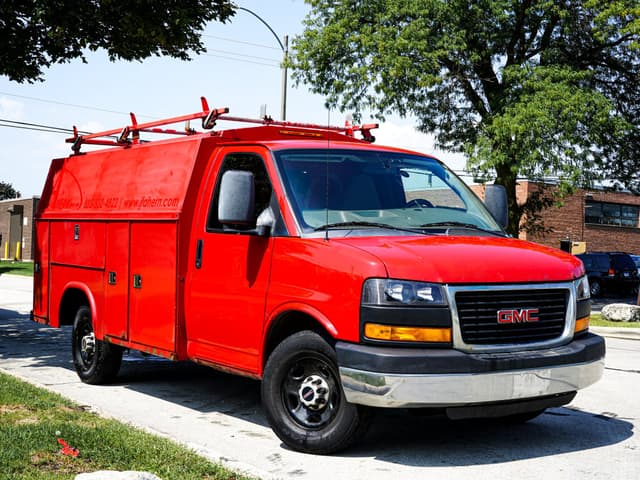 2014 GMC Savana Cutaway