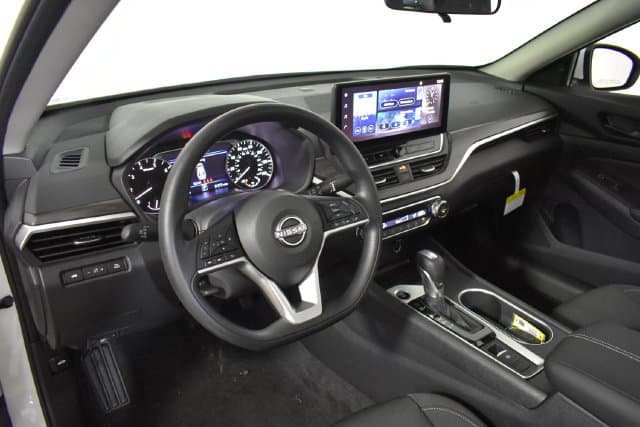 2026 Nissan Altima 13