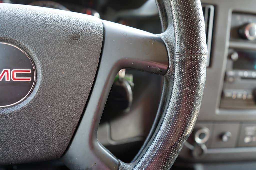 2014 GMC Savana Cutaway 10