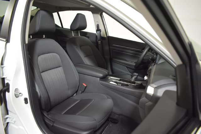 2026 Nissan Altima 32