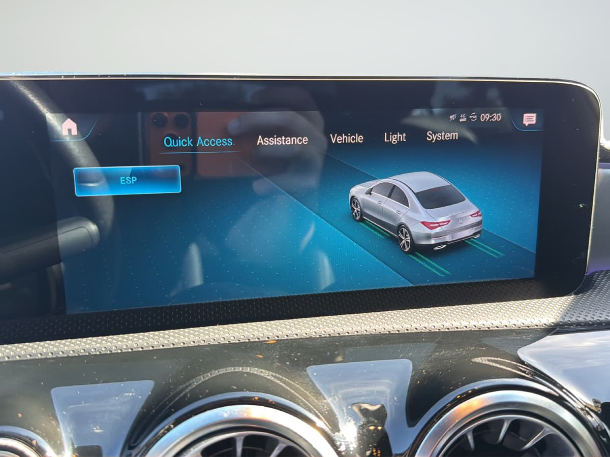 2022 Mercedes-Benz CLA 25