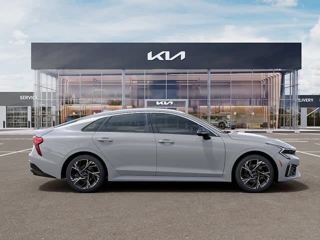 2026 Kia K5 7