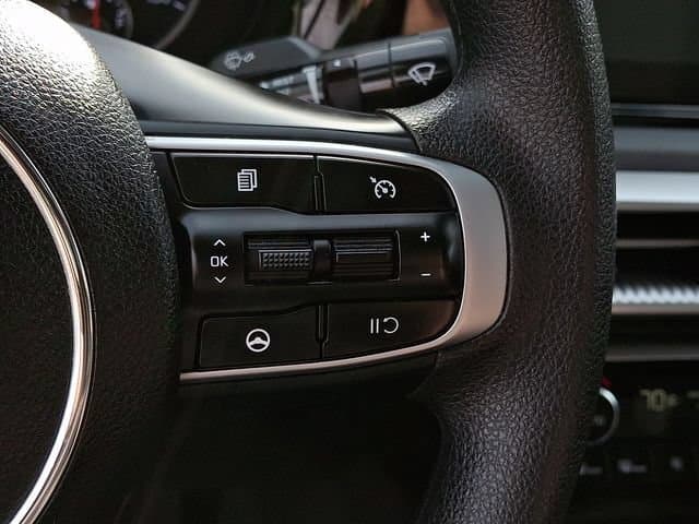 2024 Kia K5 21