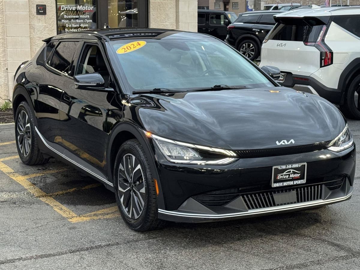 2024 Kia EV6 12