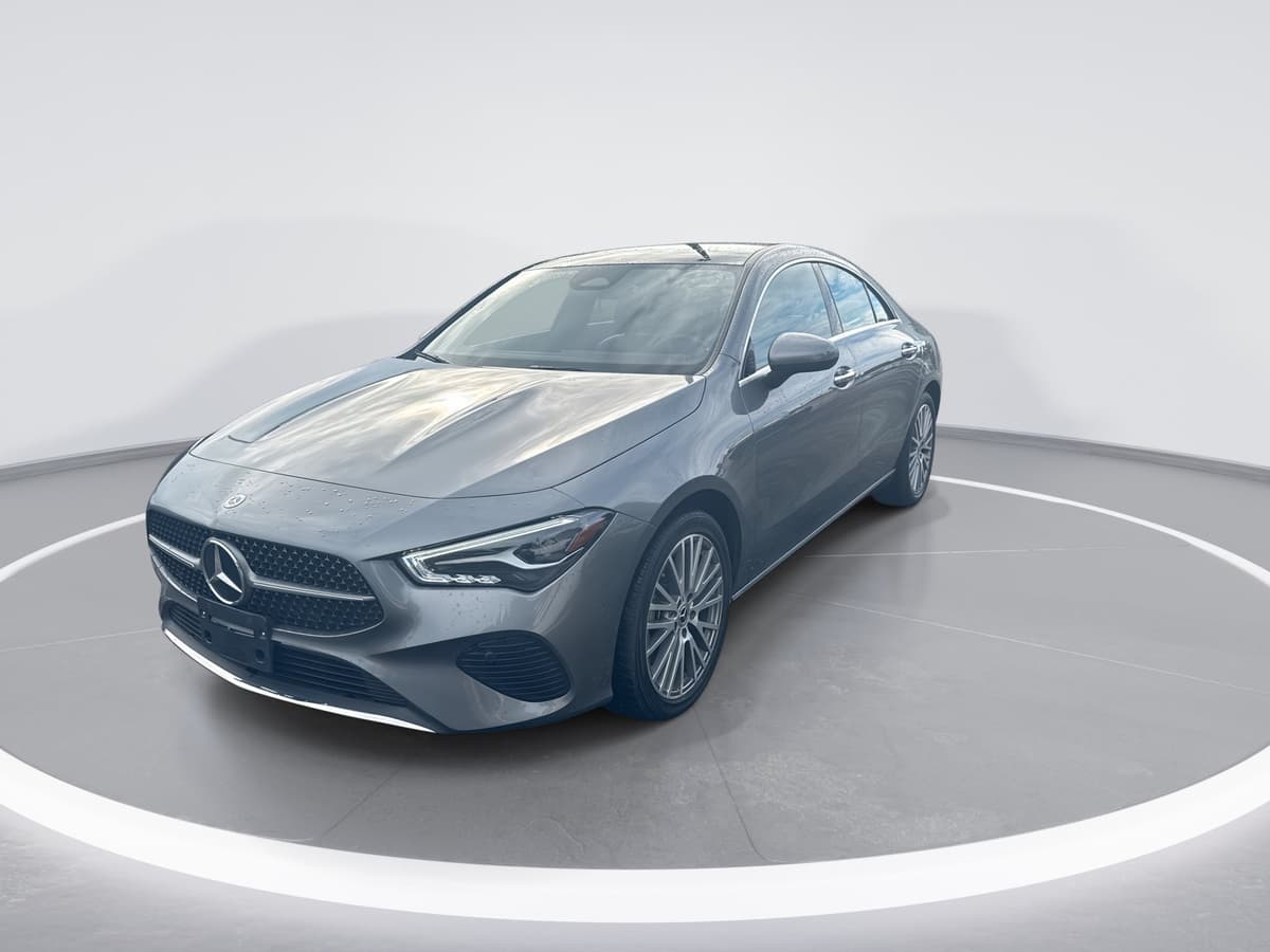 2025 Mercedes-Benz CLA 9