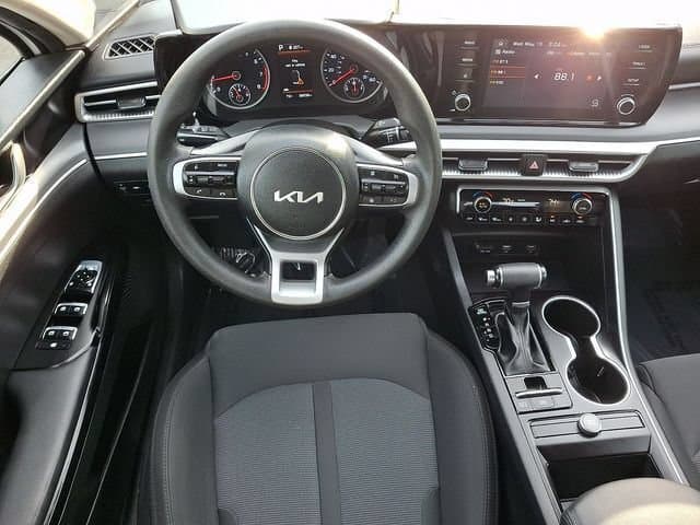2024 Kia K5 11