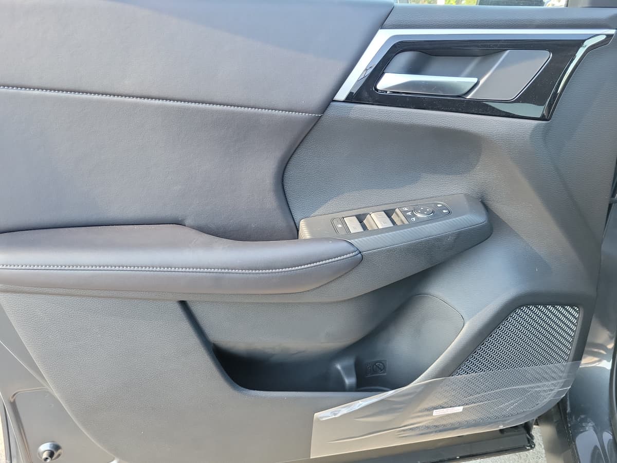 2026 Nissan Rogue Plug-In Hybrid 16