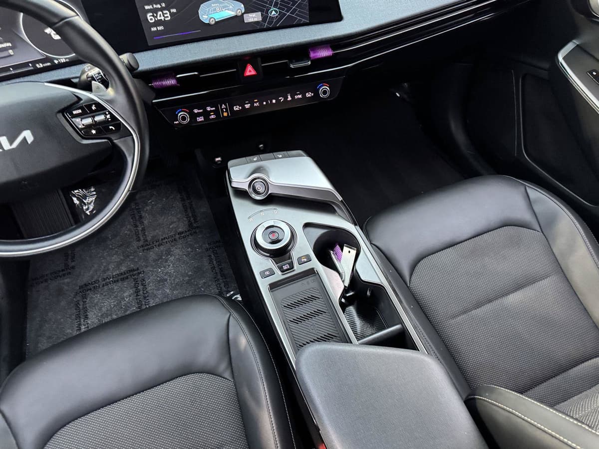 2024 Kia EV6 37
