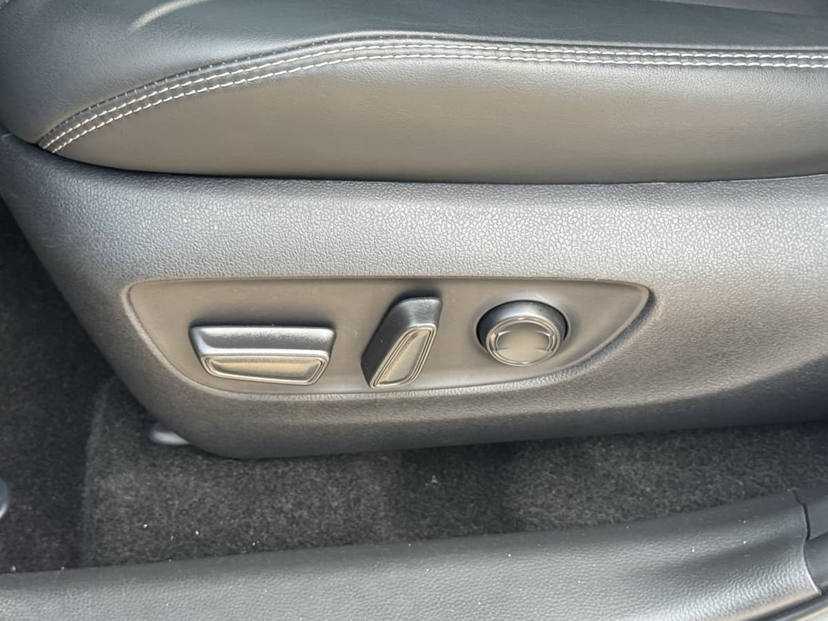 2025 Toyota RAV4 21