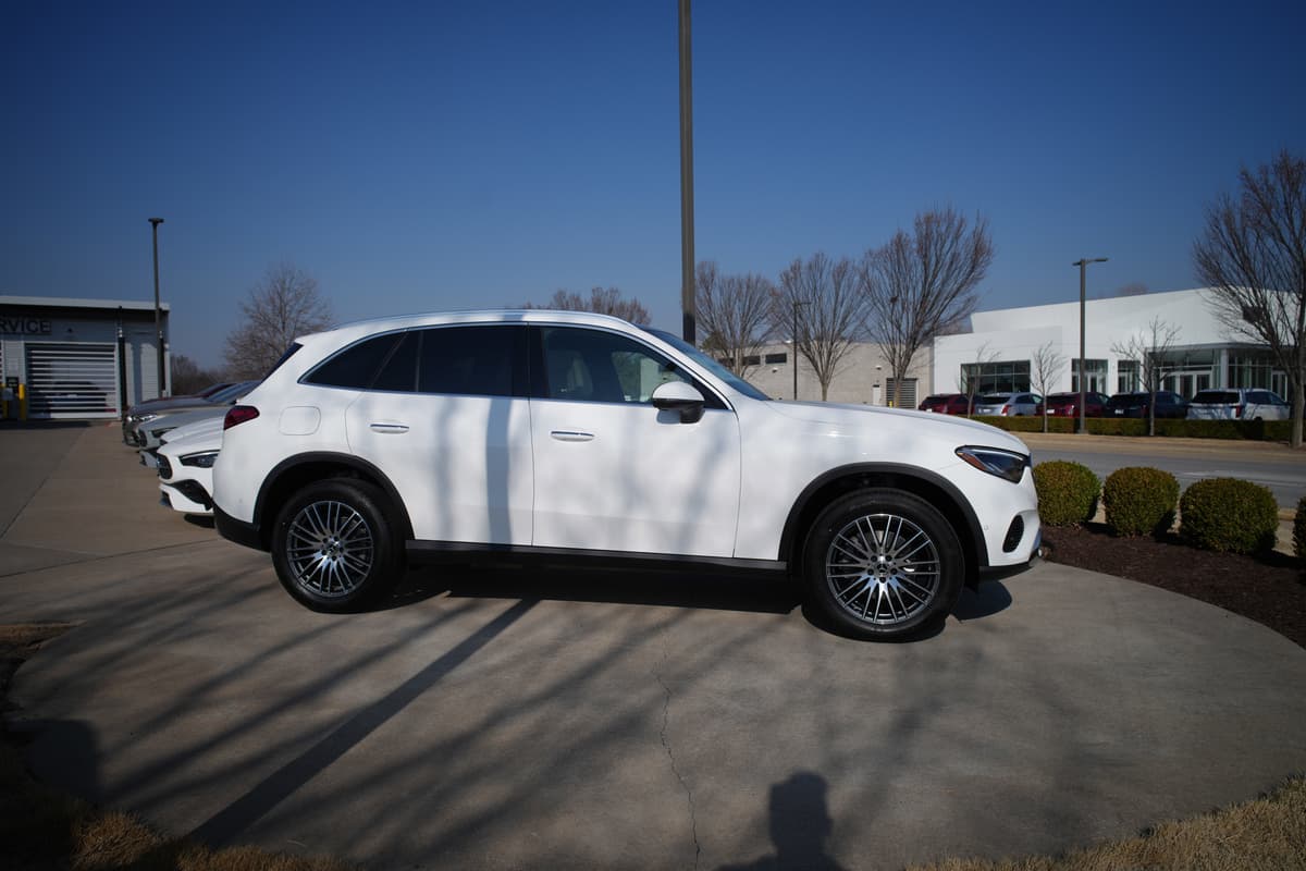 2026 Mercedes-Benz GLC 6