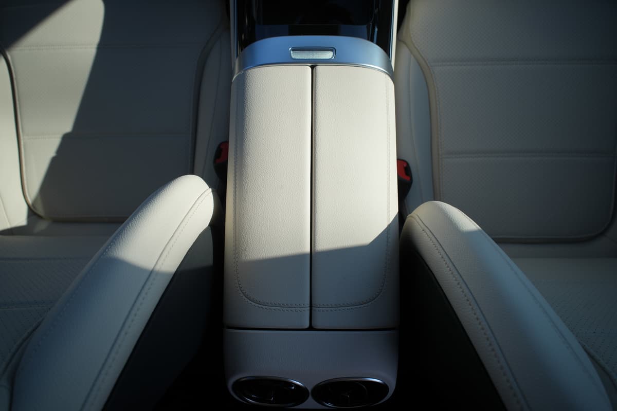 2026 Mercedes-Benz GLC 20
