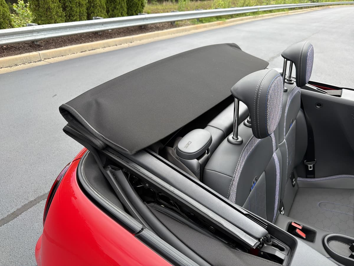 2026 MINI Convertible 38