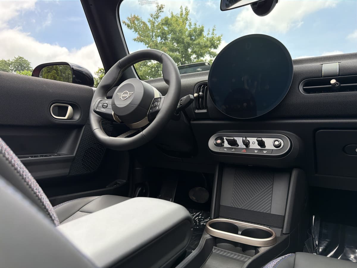 2026 MINI Convertible 6