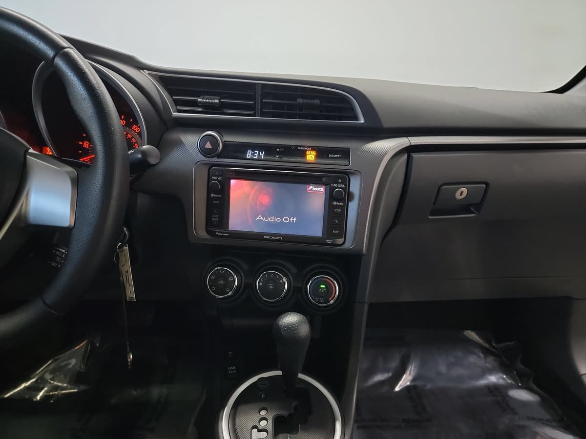 2014 Scion tC 17