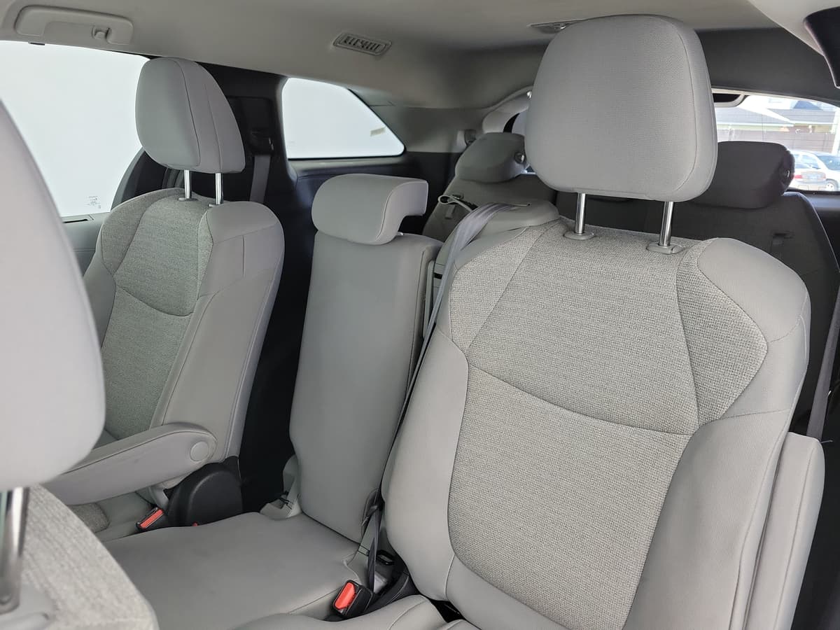 2025 Toyota Sienna 11