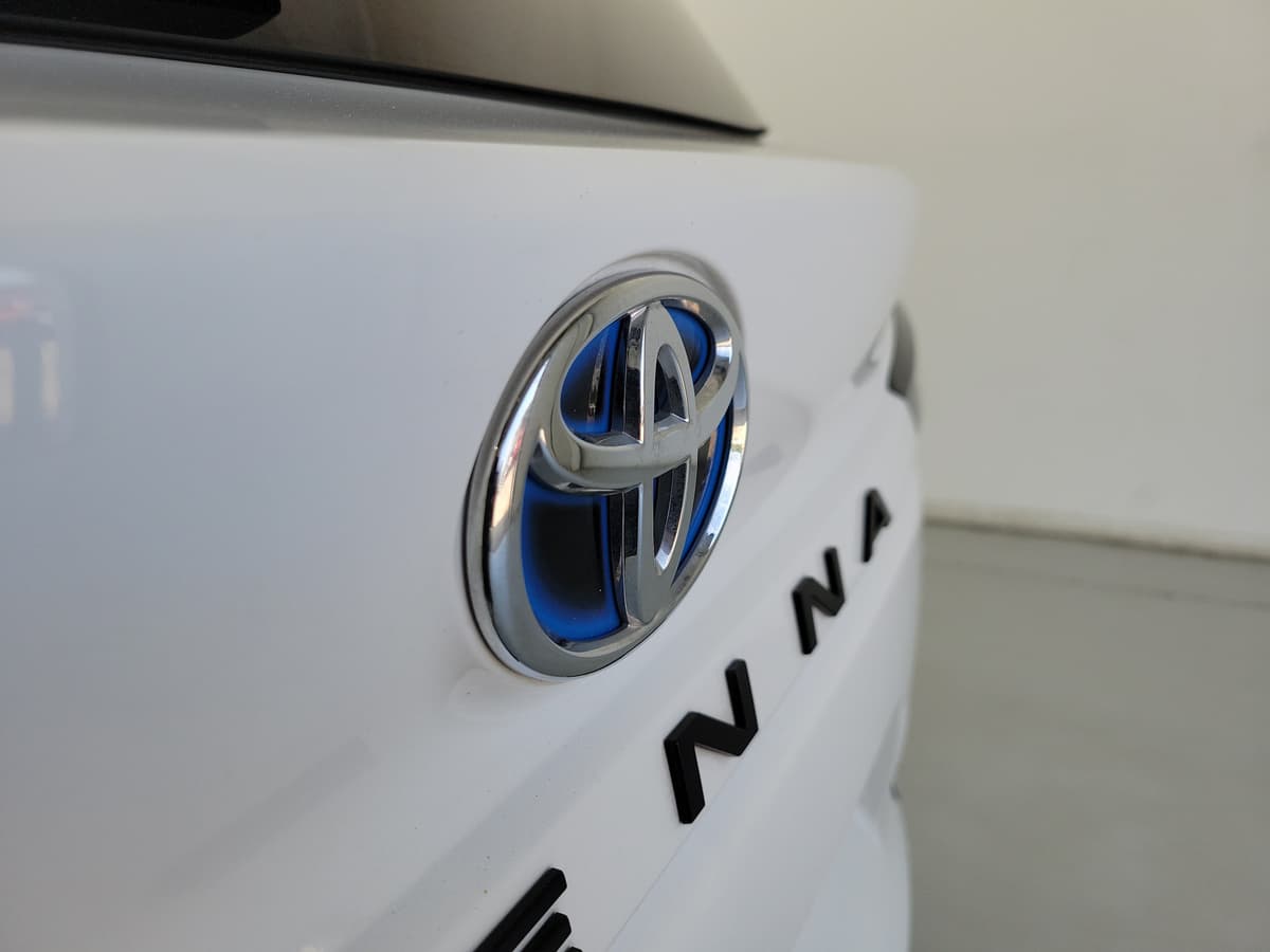 2025 Toyota Sienna 8