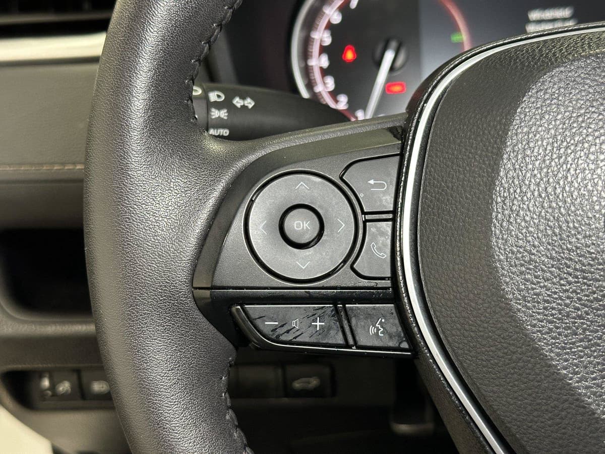 2025 Toyota RAV4 25