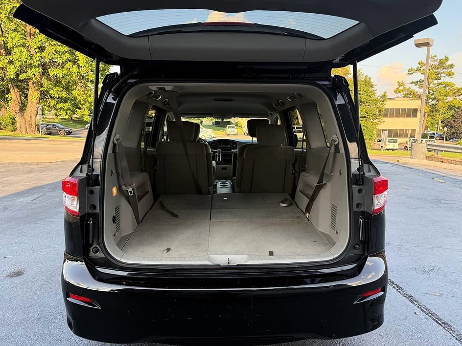 2015 Nissan Quest 19