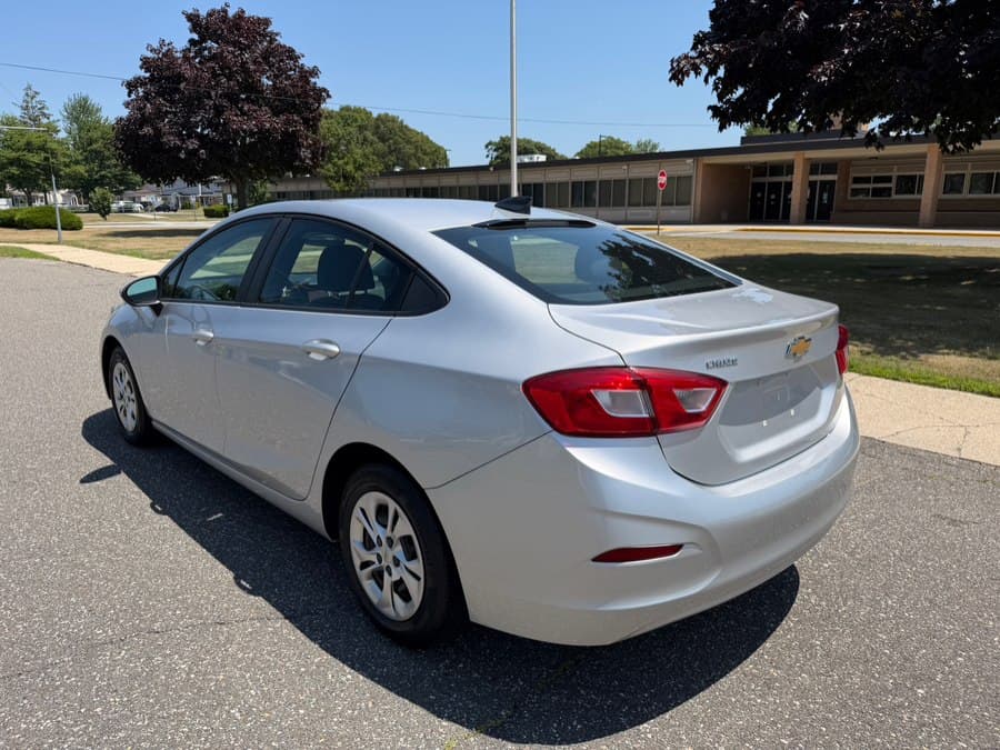 2019 Chevrolet Cruze 7