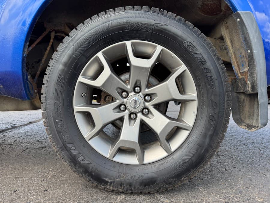 2014 Nissan Frontier 13