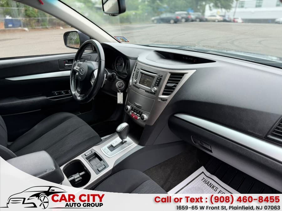 2014 Subaru Outback 27