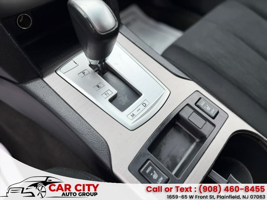 2014 Subaru Outback 17