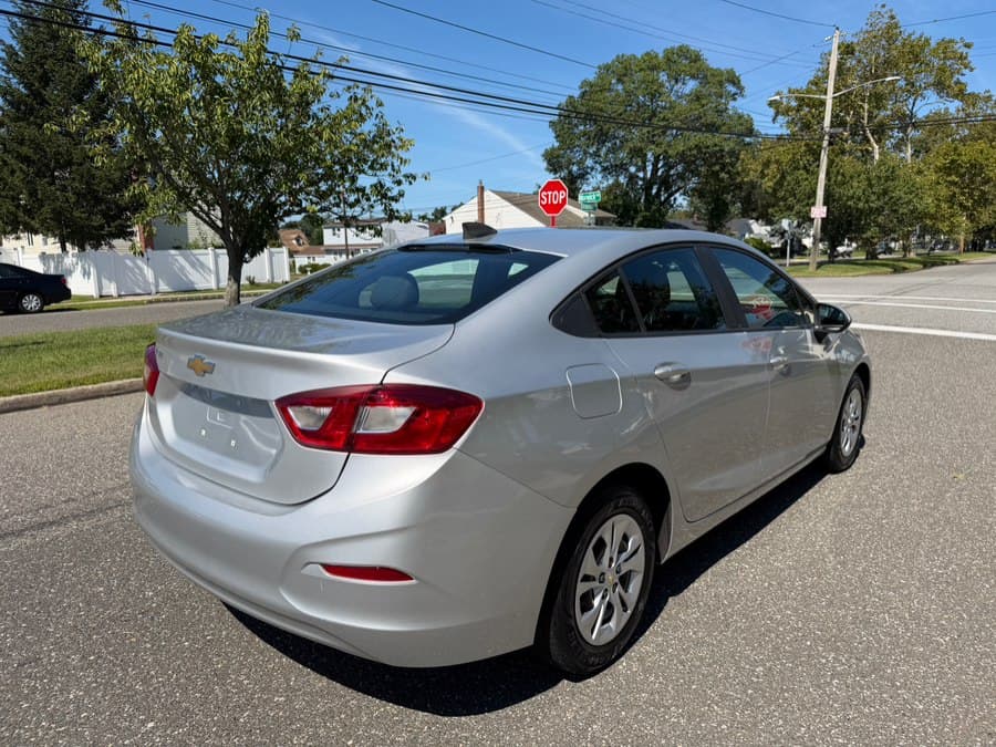 2019 Chevrolet Cruze 5