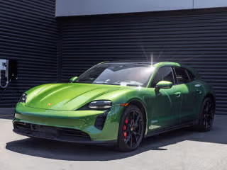 2023 Porsche Taycan