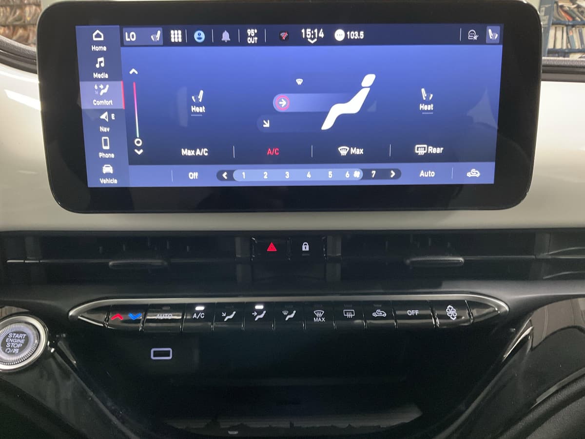 2026 FIAT 500e 13