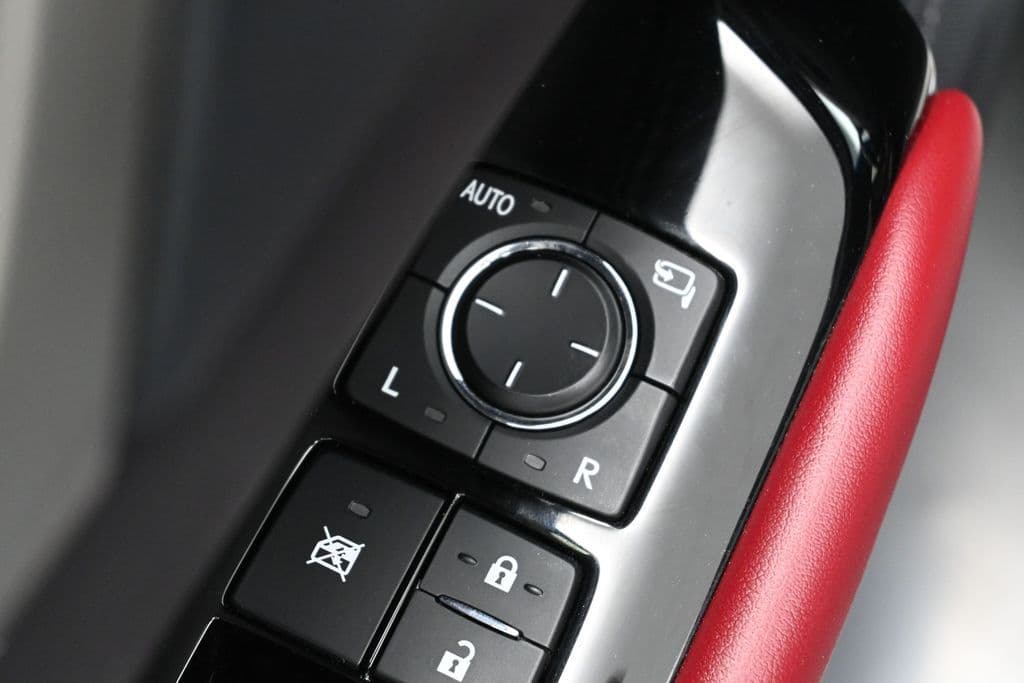 2019 Lexus GS 12