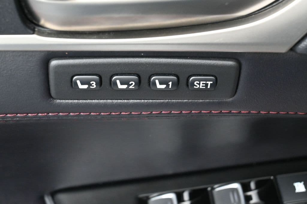 2019 Lexus GS 15