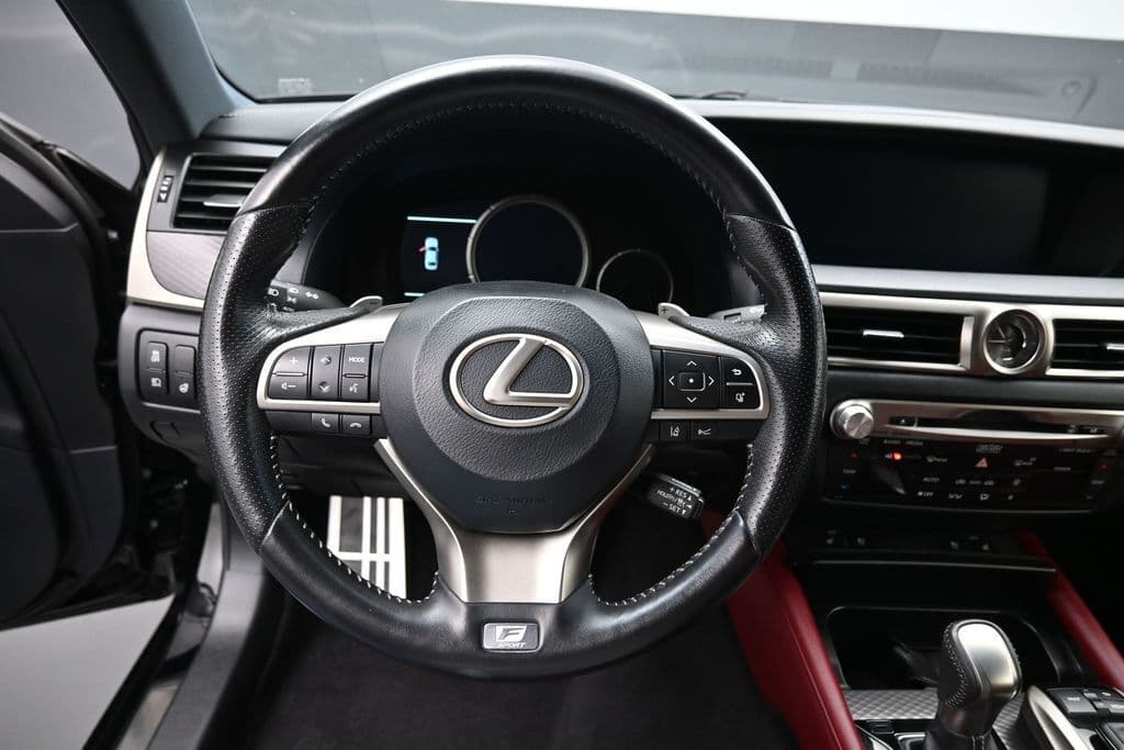 2019 Lexus GS 17