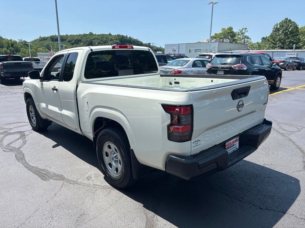 2025 Nissan Frontier 5