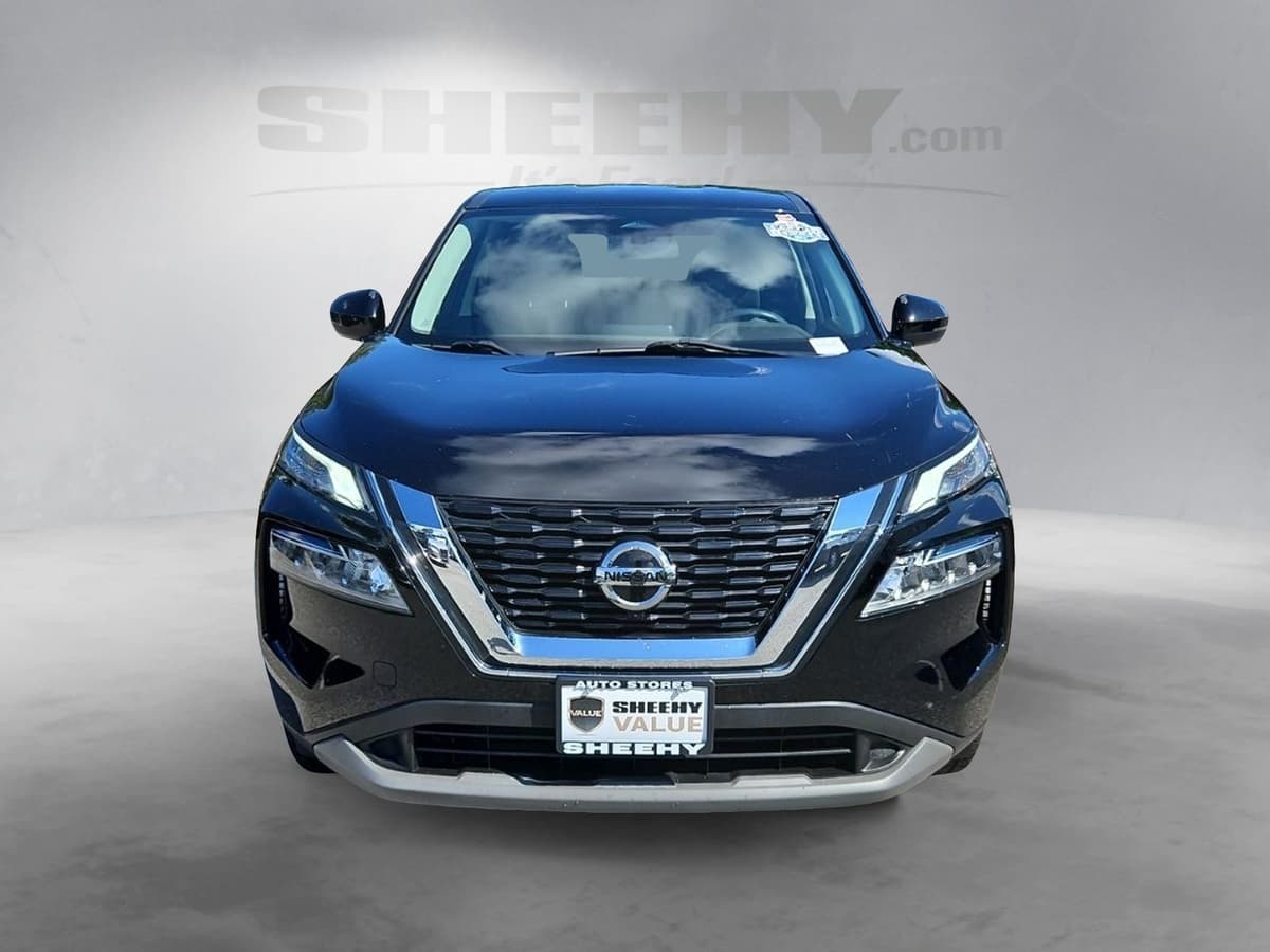2021 Nissan Rogue 17