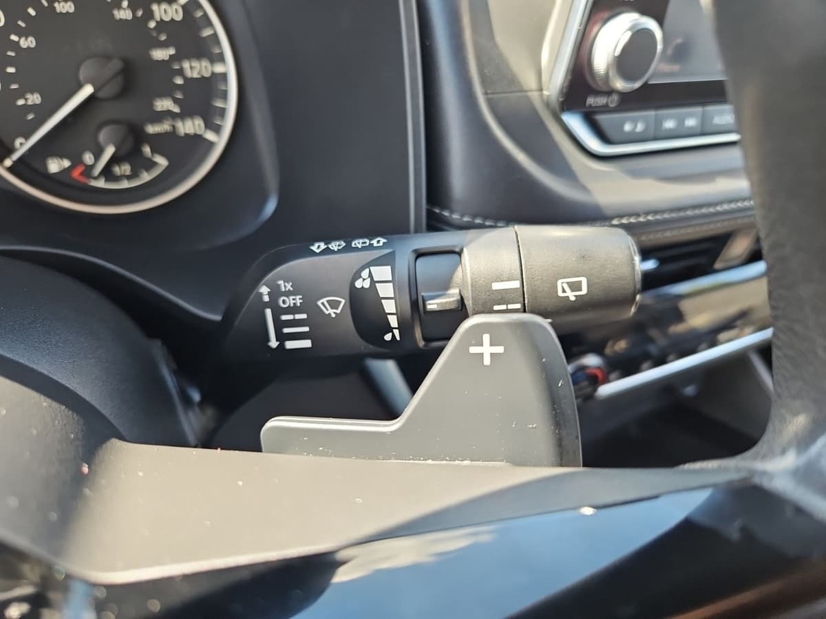2021 Nissan Rogue 34