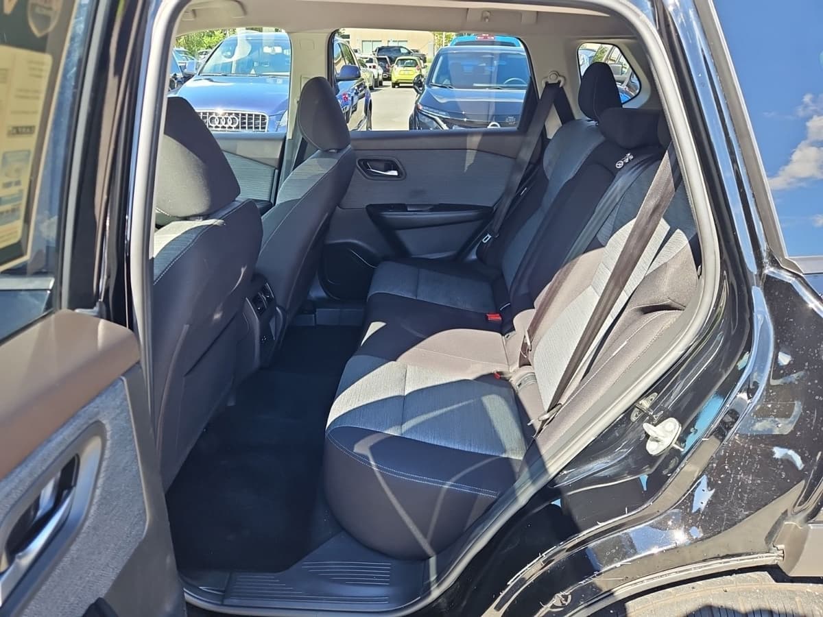 2021 Nissan Rogue 7