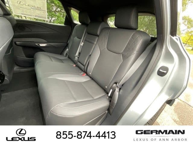 2026 Lexus RX 13