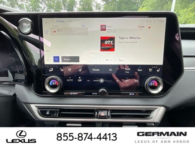 2026 Lexus RX 18