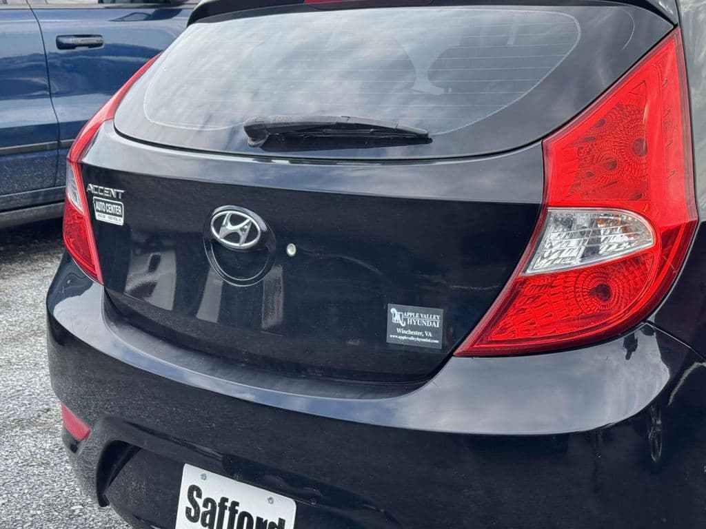 2014 Hyundai Accent 10