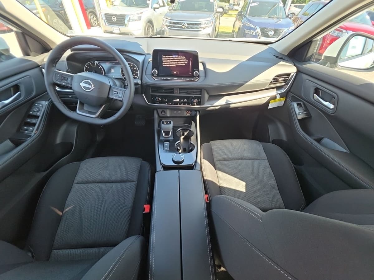 2026 Nissan Rogue 14